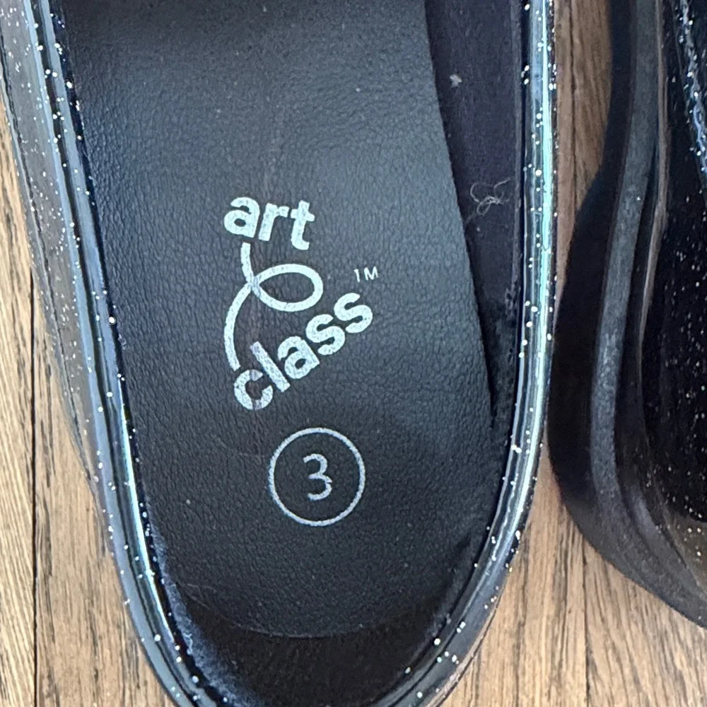art class Black Glitter Penny Loafers for Kids - Sparkle Finish size 3